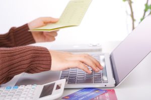 MT4のEAを稼働させるために最適な口座種別は？